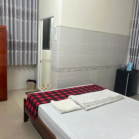 Hotel Anh Tuan Bac Lieu Экстерьер фото